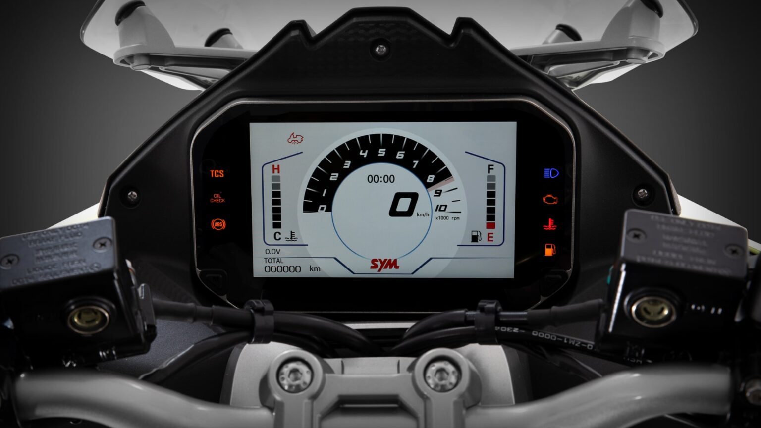 ADX-300-LCD-Cockpit-2_1920x1080-min-1536x864